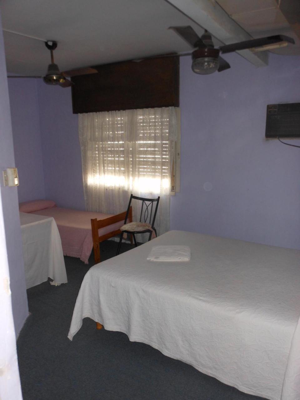 Hotel Los Robles Гуалегуайчу Номер фото